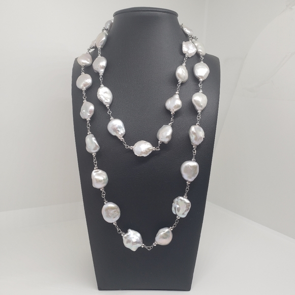 36" Gray Flat Baroque Iridescent CFWP Pearl Strand Necklace - Picture 8 of 9